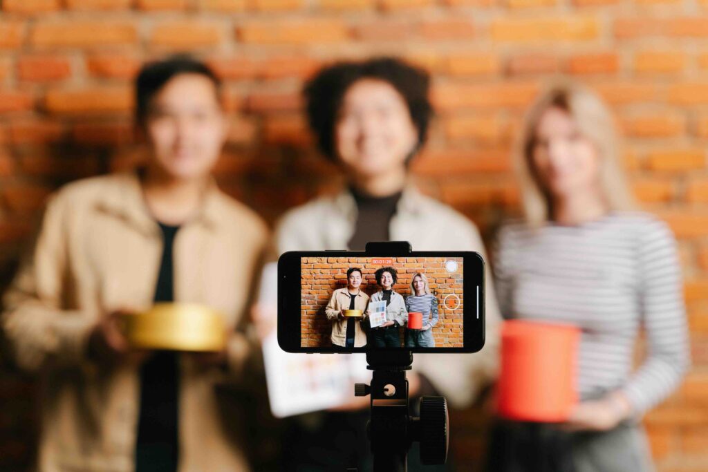 buzzer vs influencer